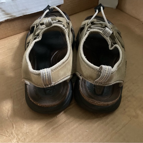 Keen Daytona Men’s 7 (?) Open Toe Leather Sandals - Picture 6 of 6